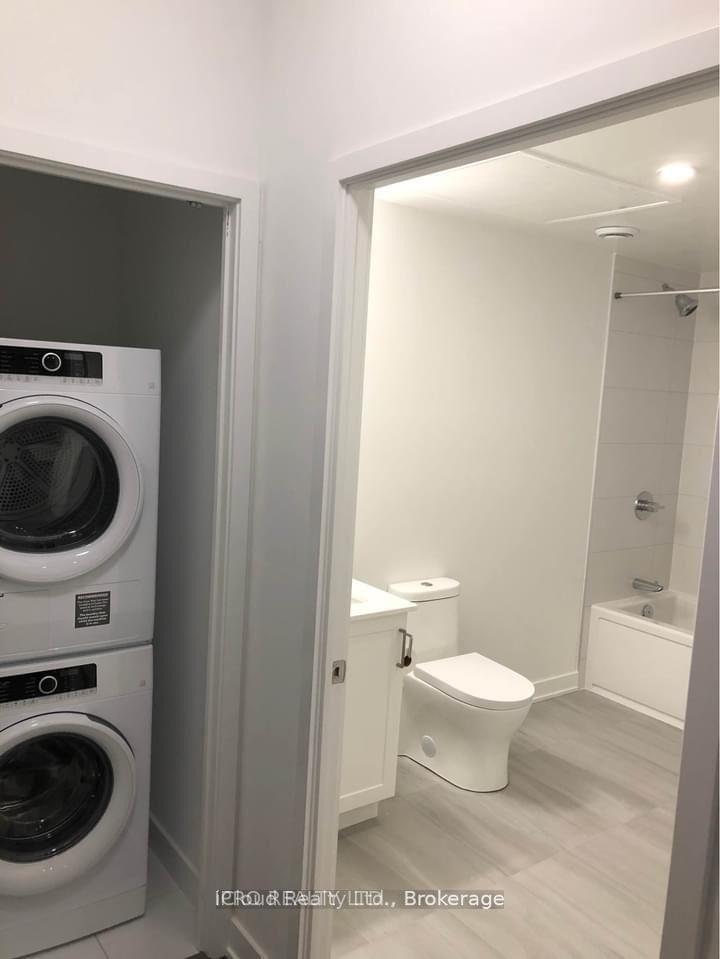Photo 14 of Unit 103, 681 Yonge Street, Barrie, Painswick South — HOMEH
