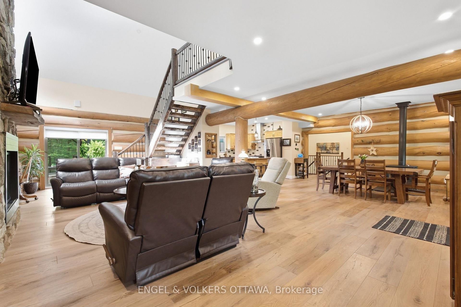 Photo 8 of 935 Kippen Road, McNab/Braeside, Mcnab/Braeside Twps — HOMEH