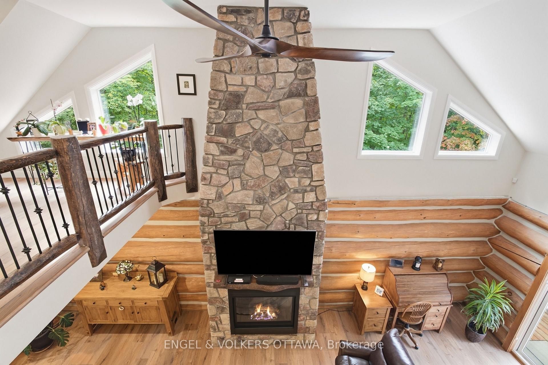 Photo 21 of 935 Kippen Road, McNab/Braeside, Mcnab/Braeside Twps — HOMEH