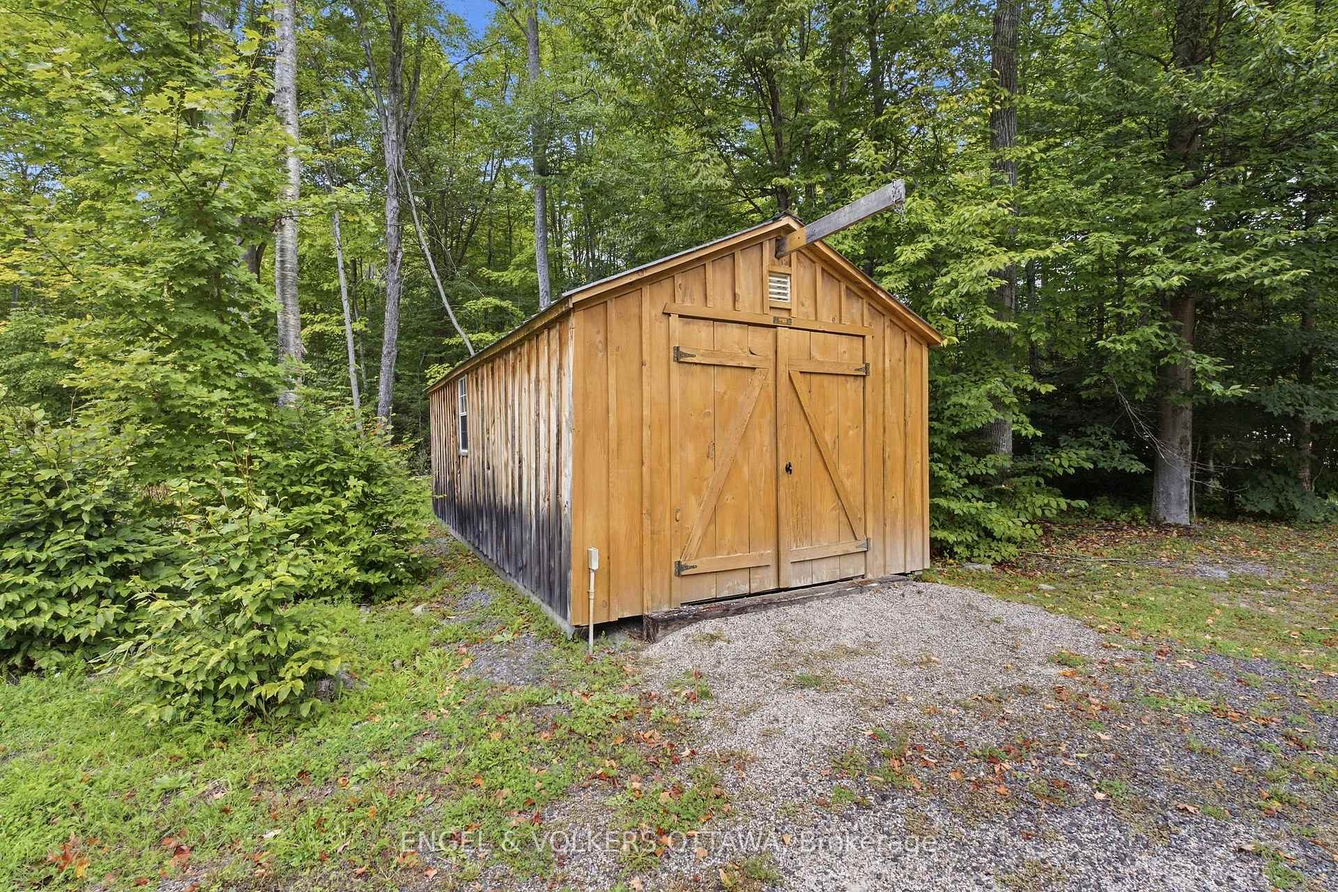 Photo 44 of 935 Kippen Road, McNab/Braeside, Mcnab/Braeside Twps — HOMEH