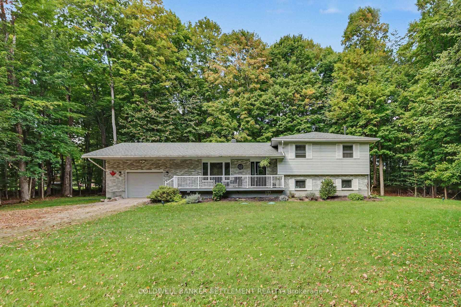 Photo 2 of 142 Trillium Drive, Drummond/North Elmsley, Drummond/North Elmsley (North Elmsley) Twp — HOMEH