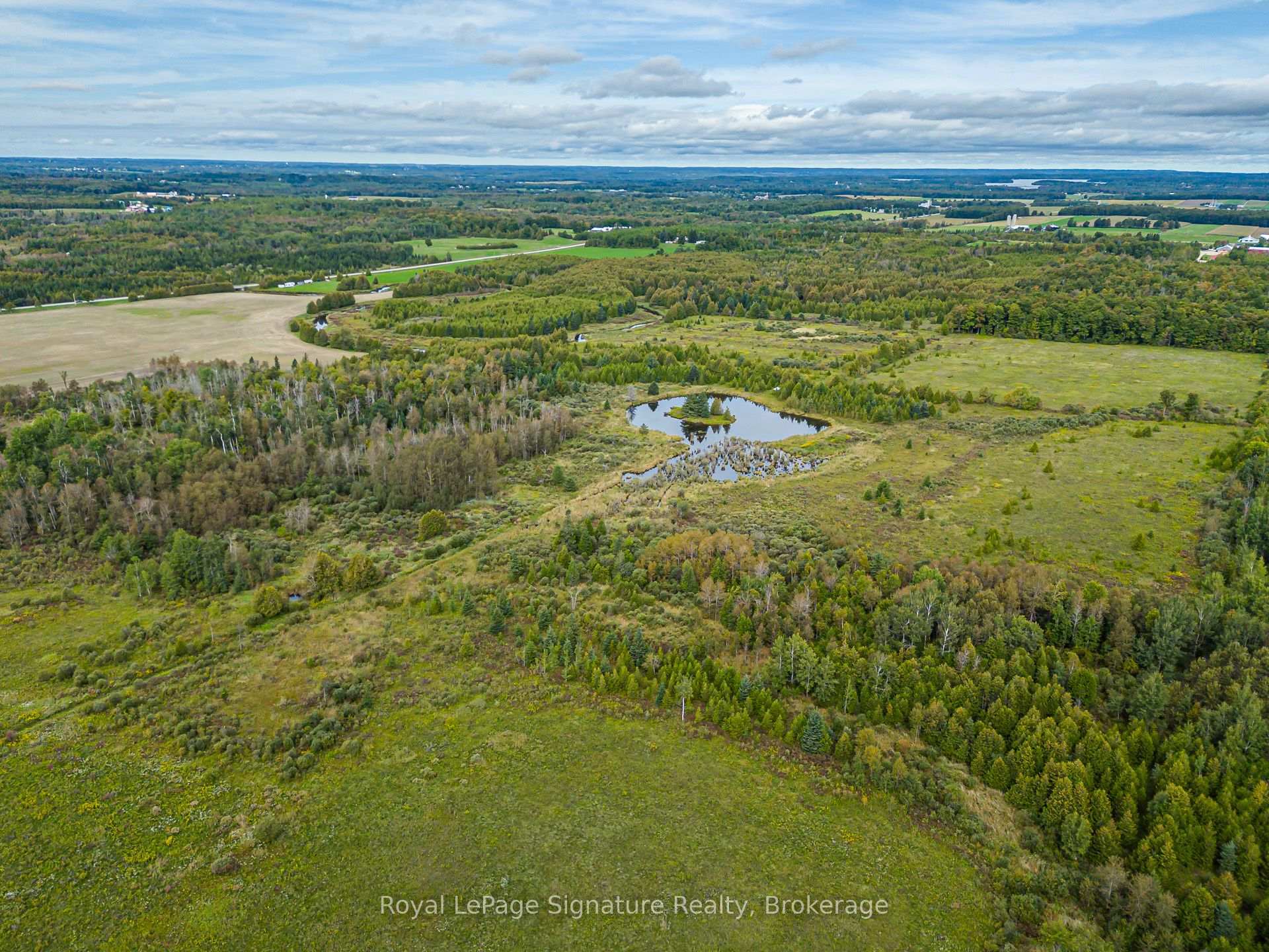 Photo 43 of 307027 Centre A Line, Grey Highlands — HOMEH