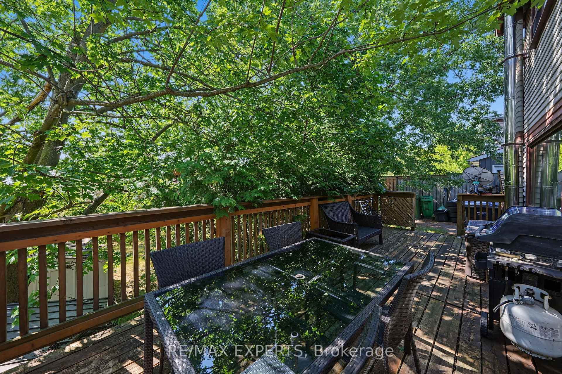 Photo 39 of 74 Downey Drive, Caledon, Bolton East — HOMEH