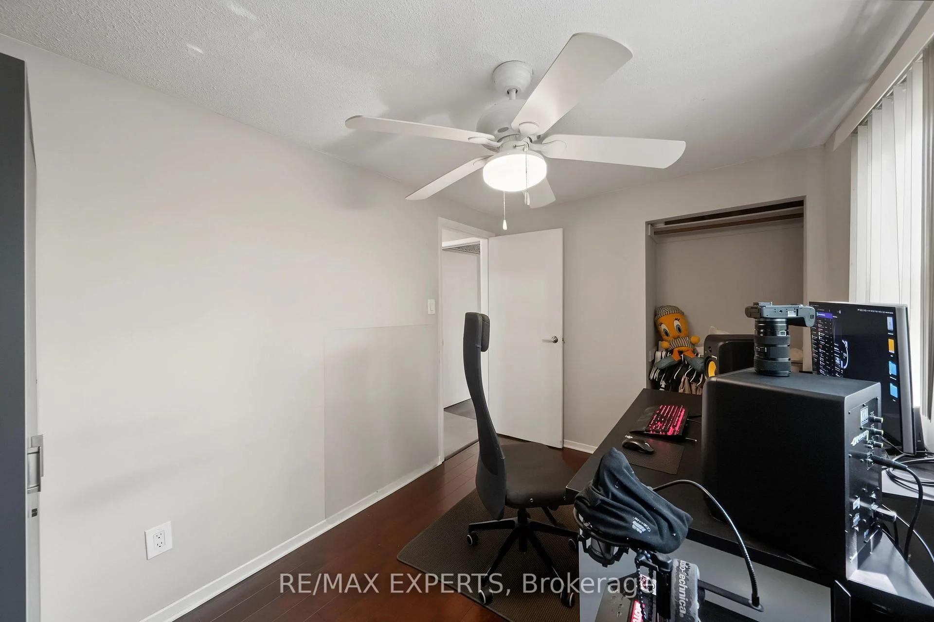 Photo 35 of 74 Downey Drive, Caledon, Bolton East — HOMEH