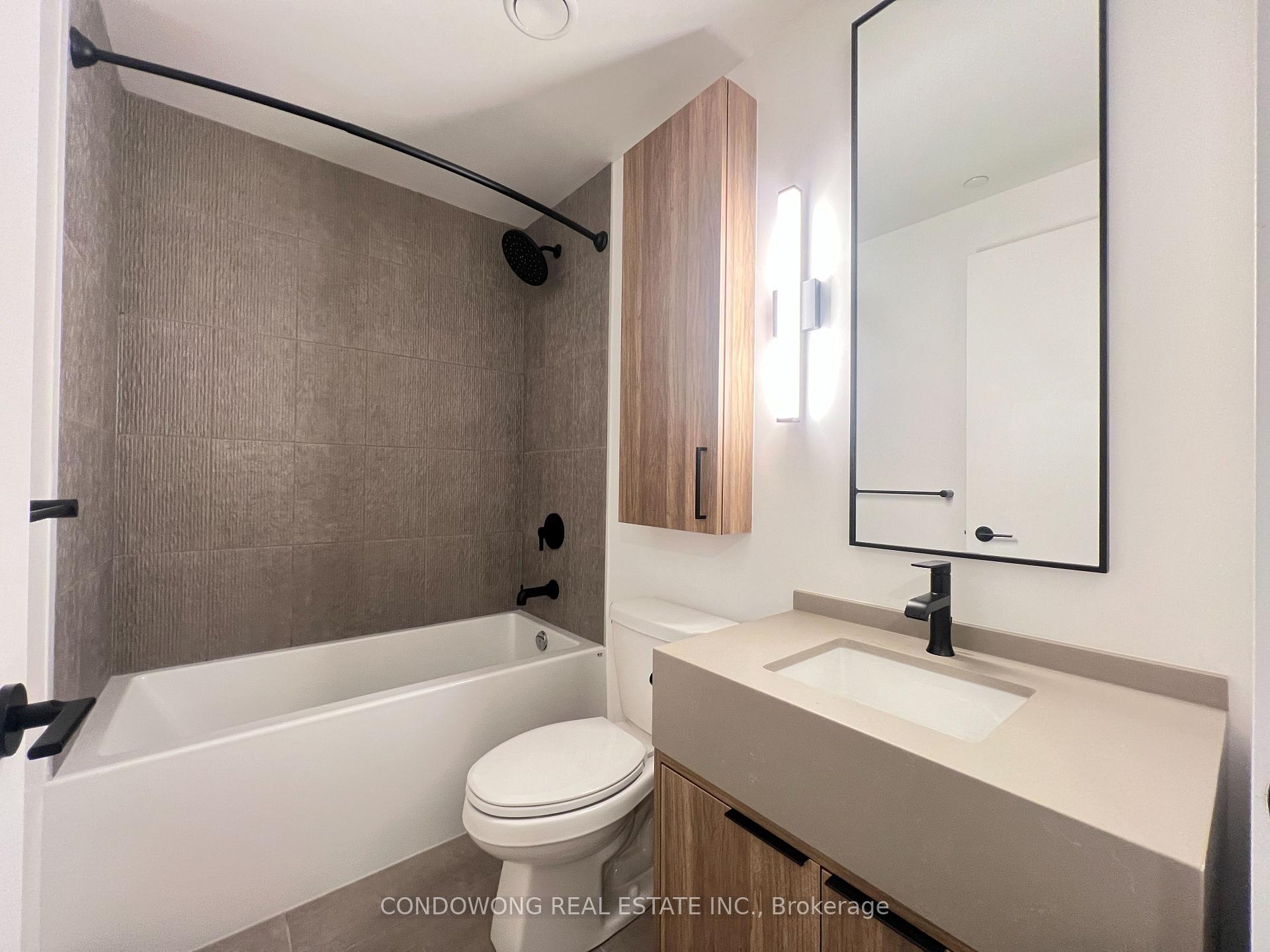 Photo 8 of Unit 2009, 91 Montclair Avenue, Toronto, Forest Hill South — HOMEH