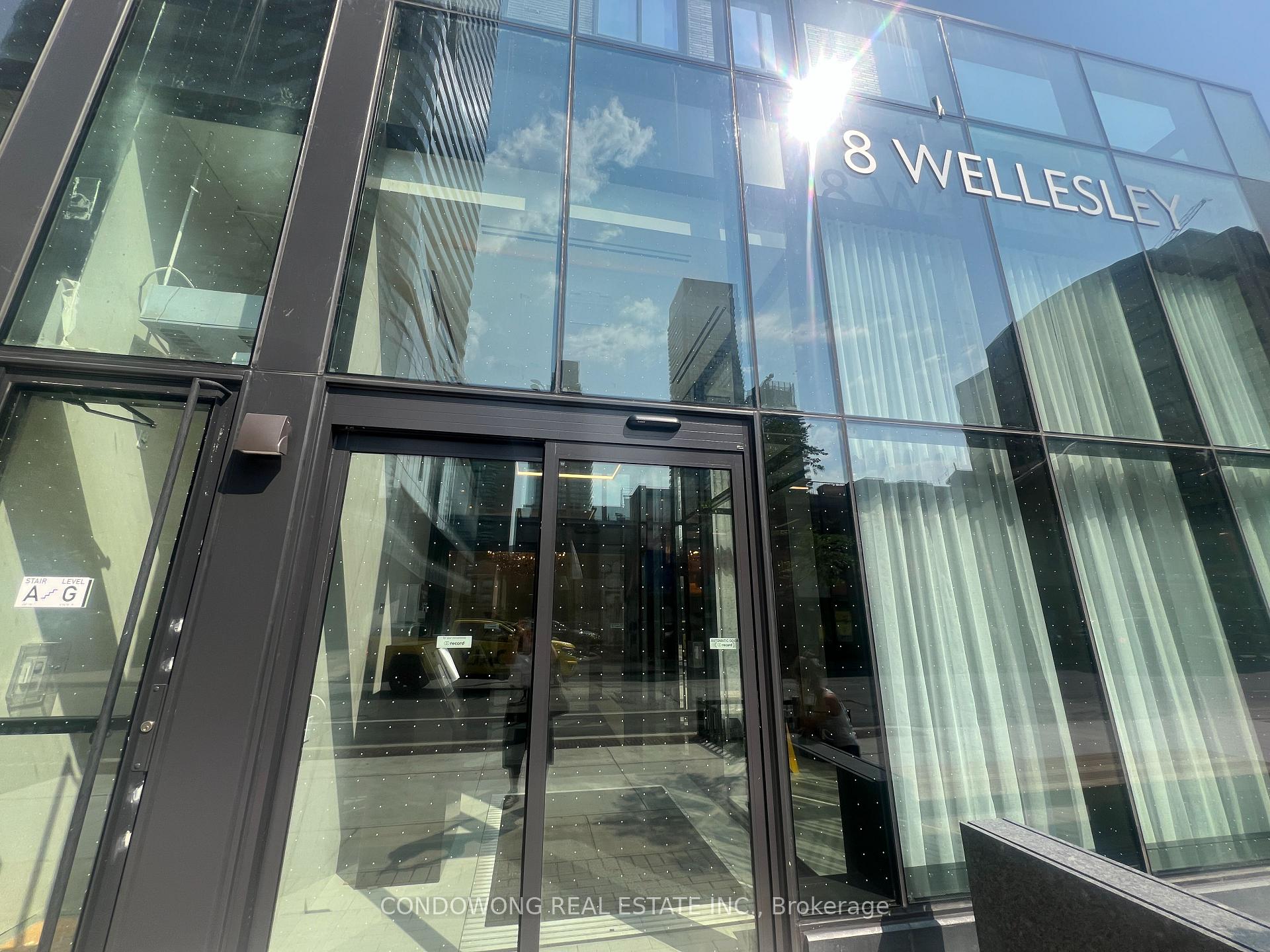 Photo 17 of Unit 4508, 8 Wellesley Street W, Toronto, Bay Street Corridor — HOMEH