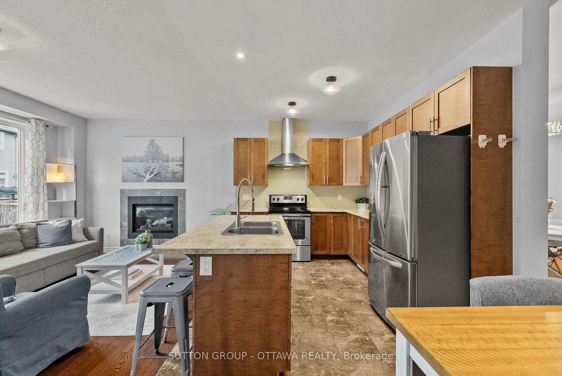 Photo 16 of 708 Hazelnut Crescent, Ottawa, Blossom Park/Kemp Park/Findlay Creek — HOMEH