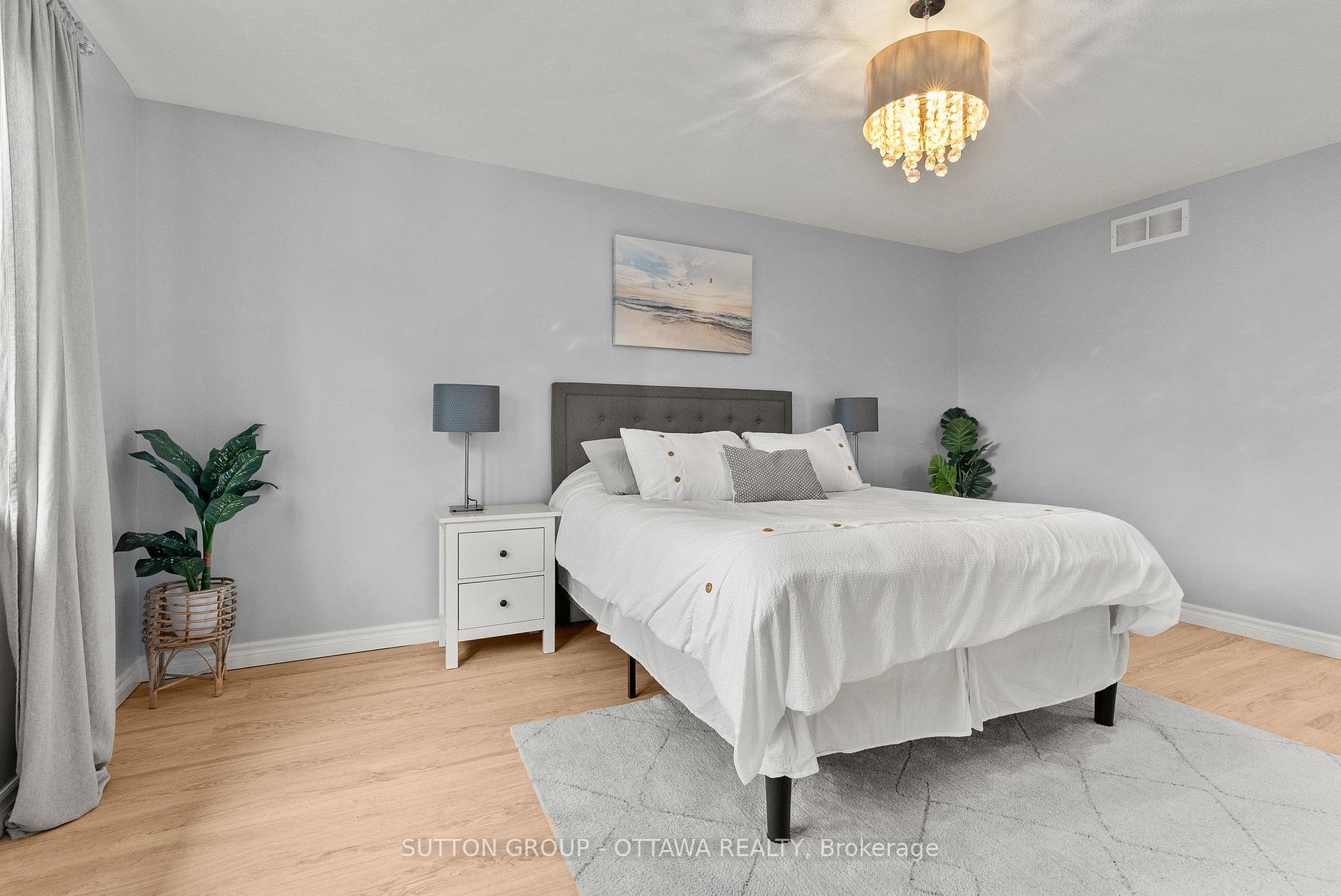 Photo 27 of 708 Hazelnut Crescent, Ottawa, Blossom Park/Kemp Park/Findlay Creek — HOMEH
