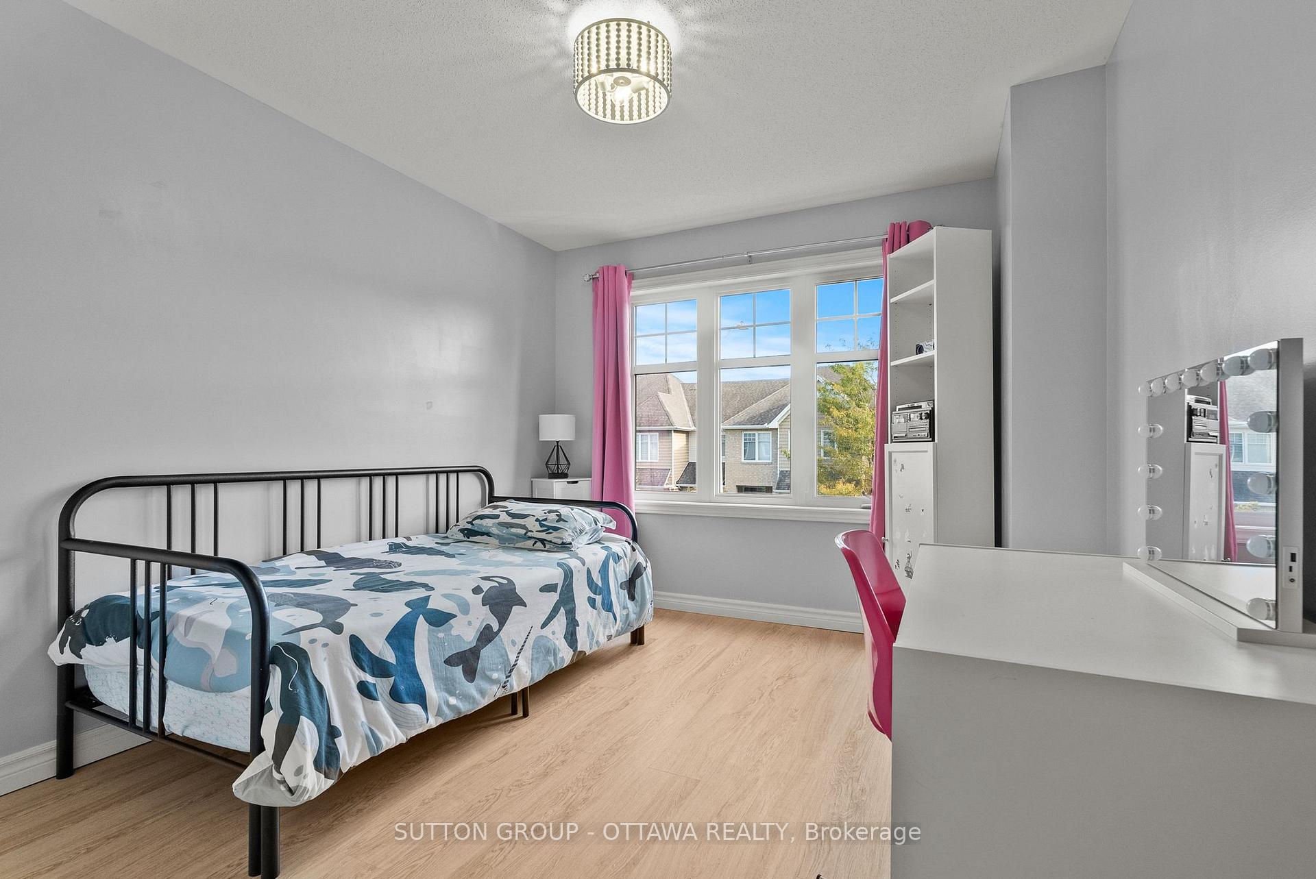 Photo 35 of 708 Hazelnut Crescent, Ottawa, Blossom Park/Kemp Park/Findlay Creek — HOMEH