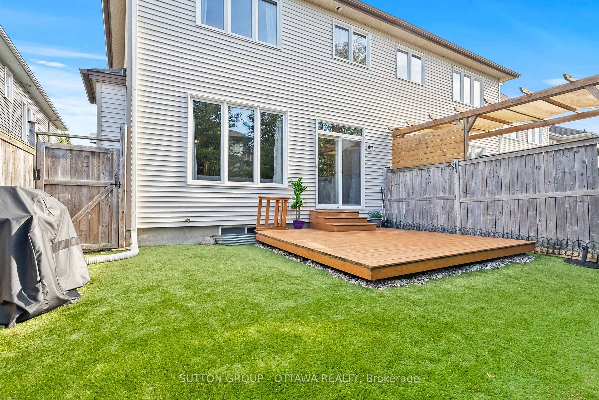 Photo 48 of 708 Hazelnut Crescent, Ottawa, Blossom Park/Kemp Park/Findlay Creek — HOMEH