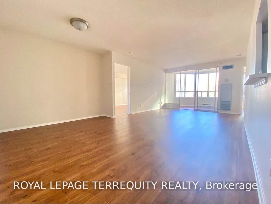 Photo 13 of Unit 201, 30 Greenfield Avenue, North York, Willowdale East — HOMEH