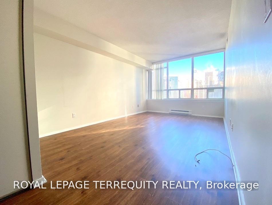 Photo 29 of Unit 201, 30 Greenfield Avenue, North York, Willowdale East — HOMEH