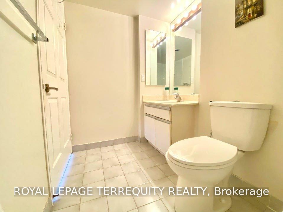 Photo 43 of Unit 201, 30 Greenfield Avenue, North York, Willowdale East — HOMEH