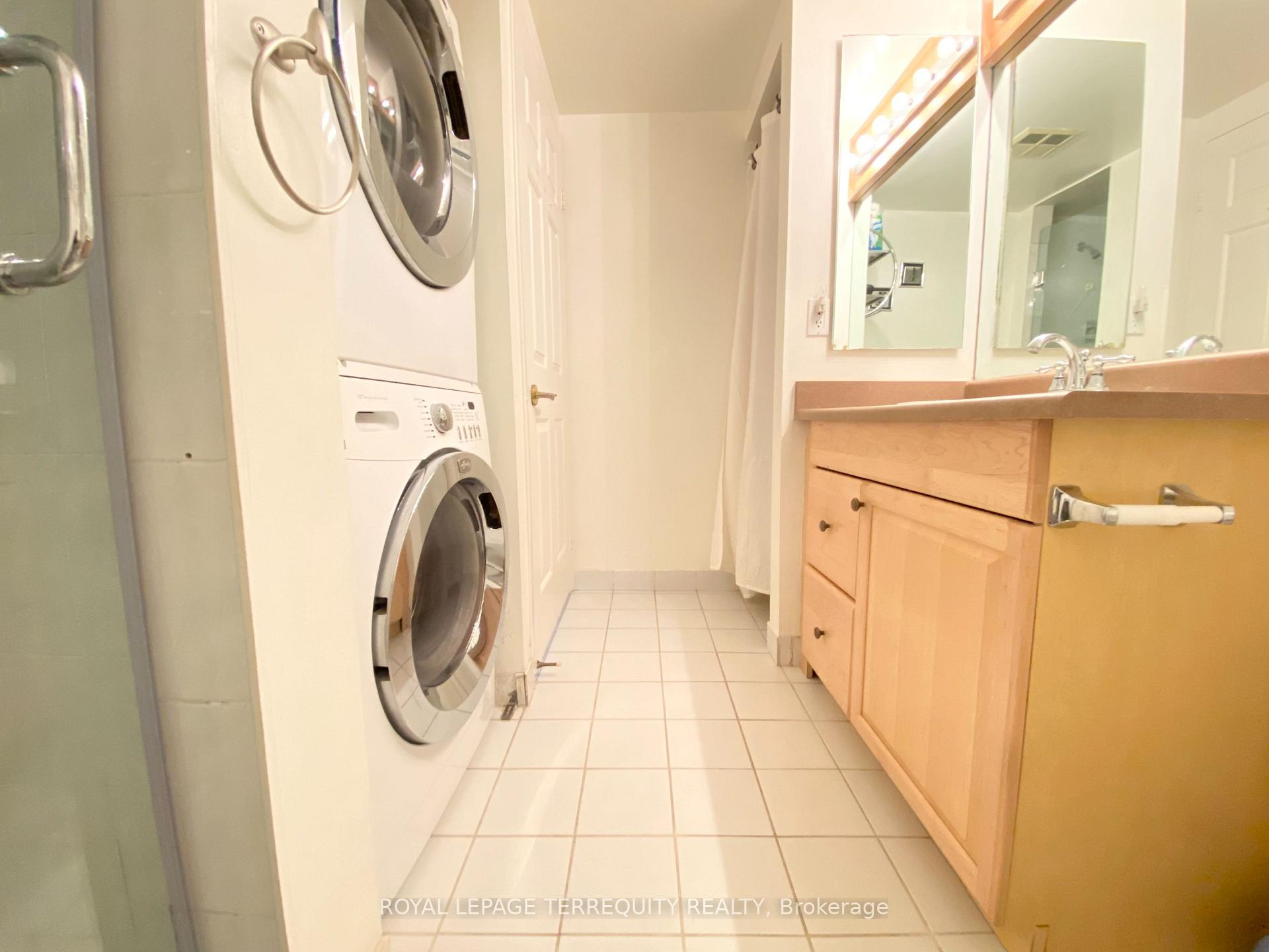 Photo 14 of Unit 201, 30 Greenfield Avenue, North York, Willowdale East — HOMEH