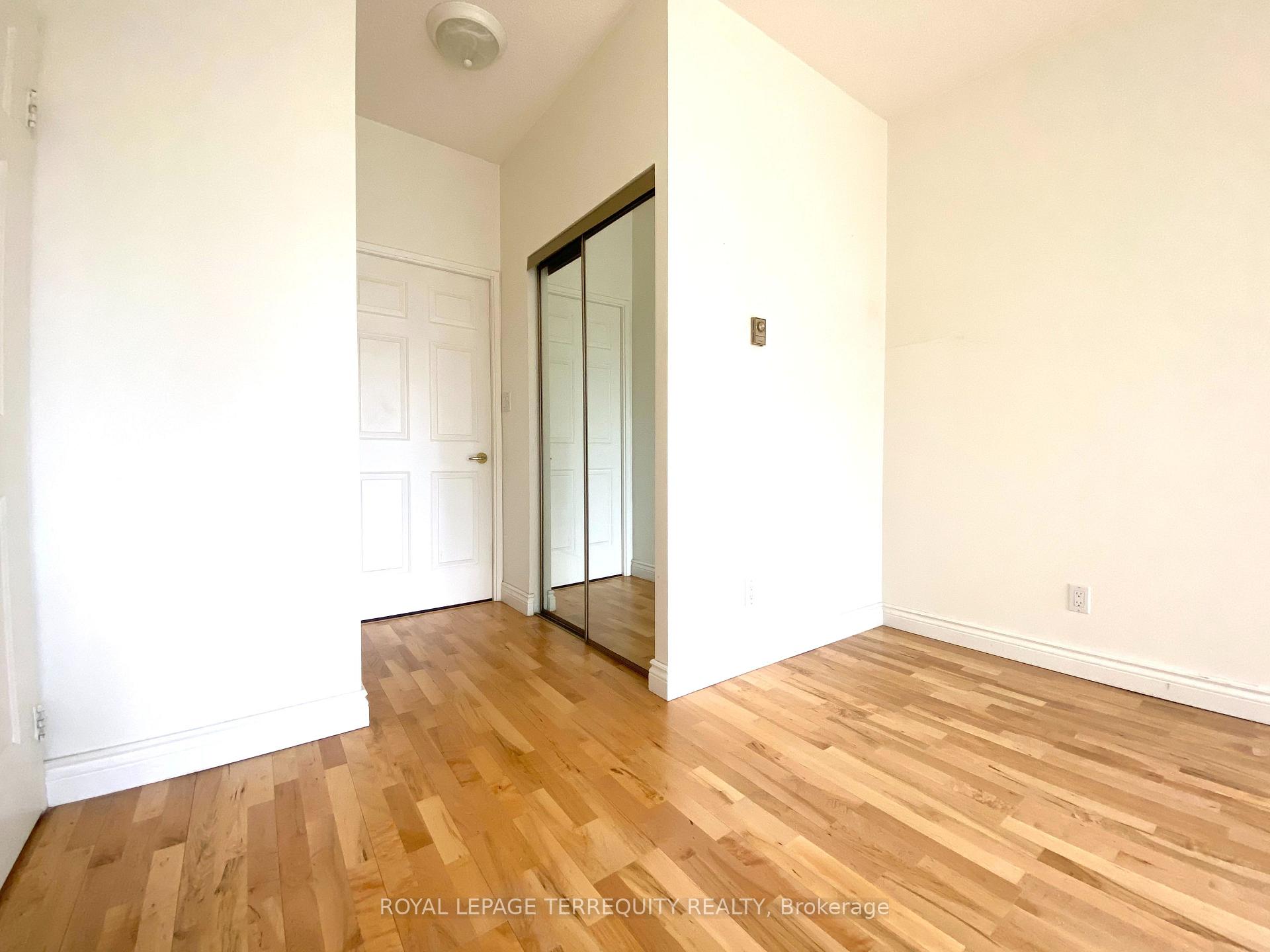 Photo 22 of Unit 201, 30 Greenfield Avenue, North York, Willowdale East — HOMEH