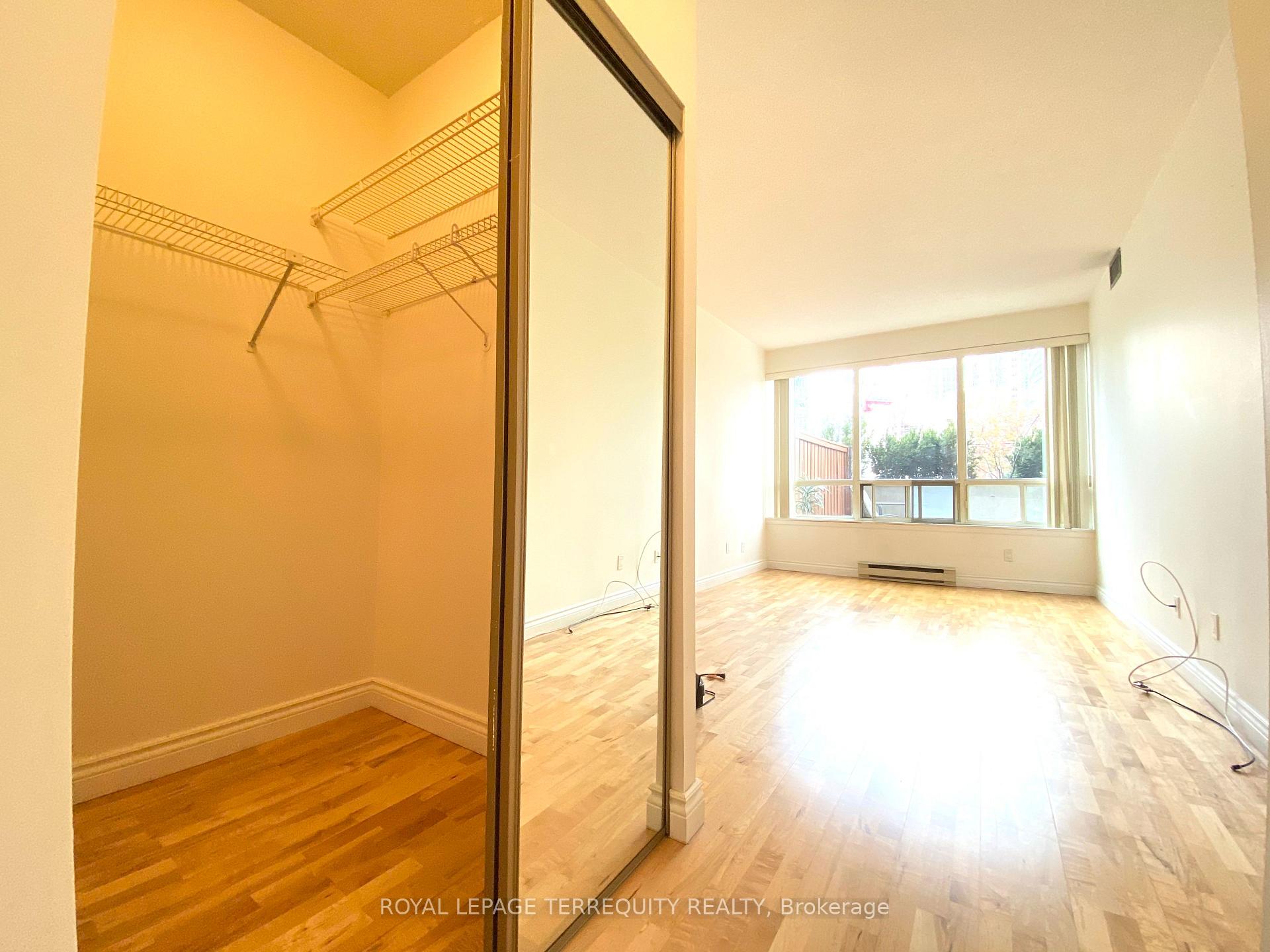 Photo 26 of Unit 201, 30 Greenfield Avenue, North York, Willowdale East — HOMEH