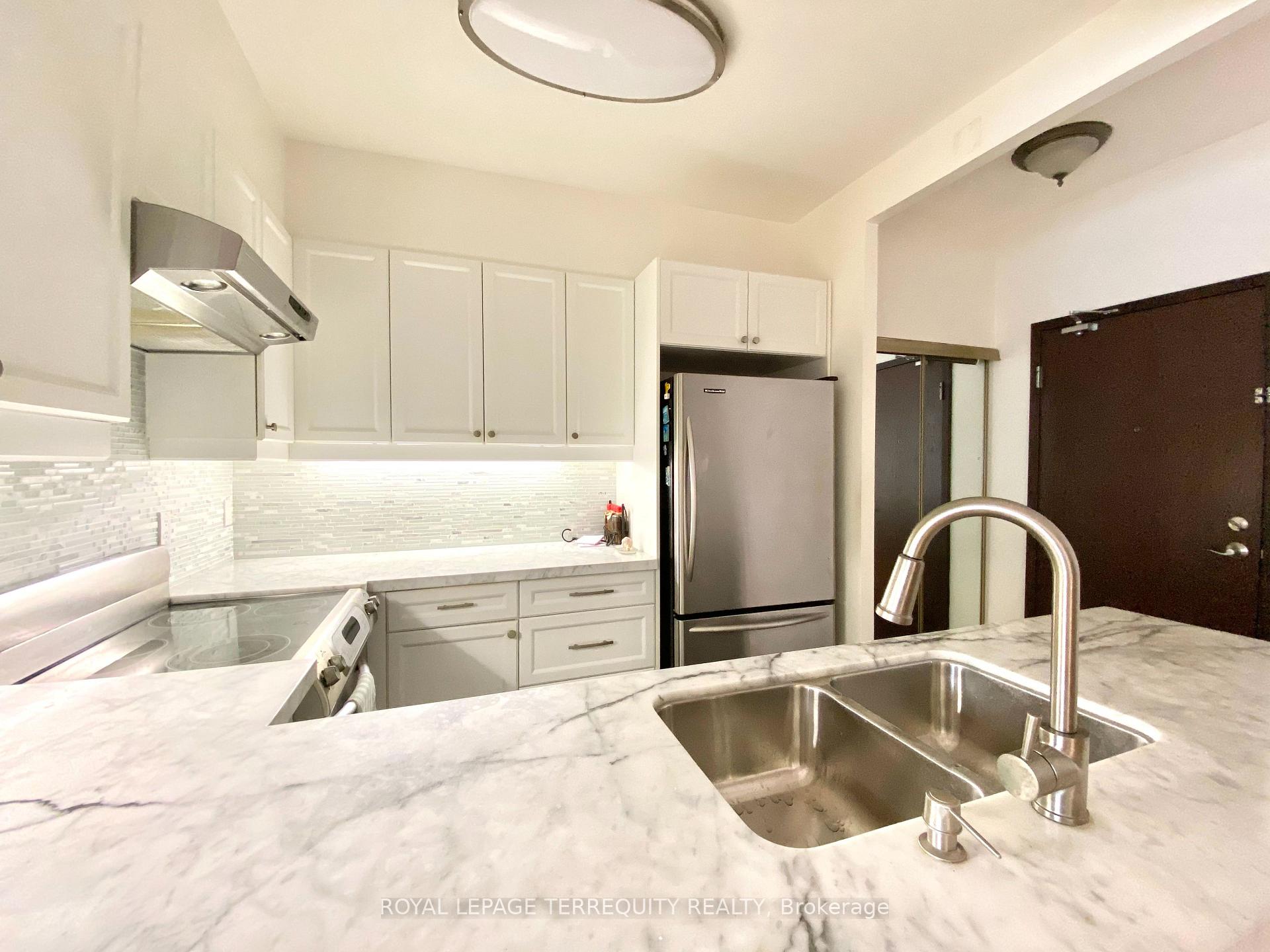 Photo 36 of Unit 201, 30 Greenfield Avenue, North York, Willowdale East — HOMEH
