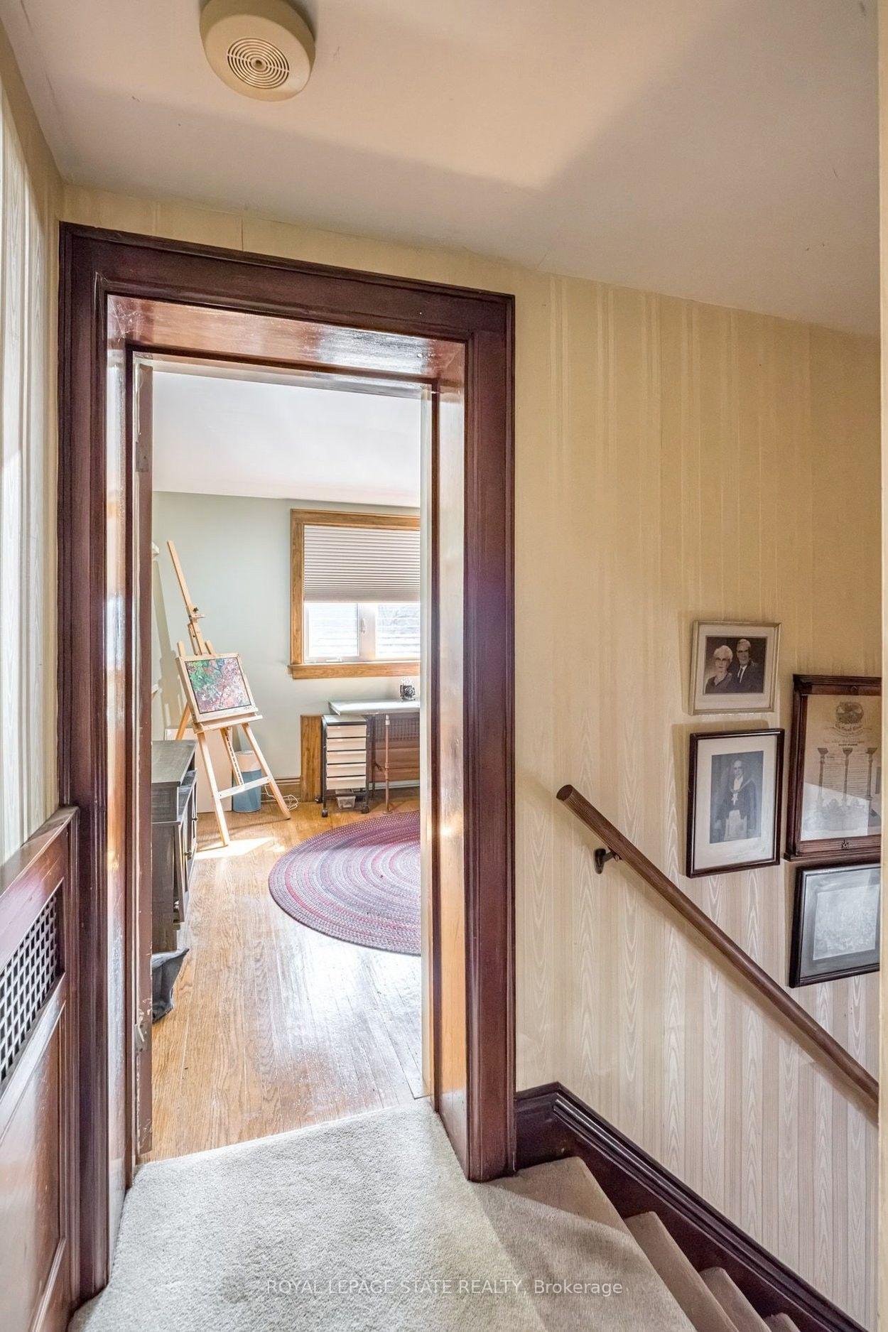 Photo 29 of 18 Forsyth Avenue N, Hamilton, Westdale — HOMEH