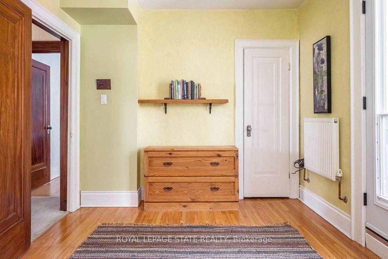 Photo 41 of 18 Forsyth Avenue N, Hamilton, Westdale — HOMEH