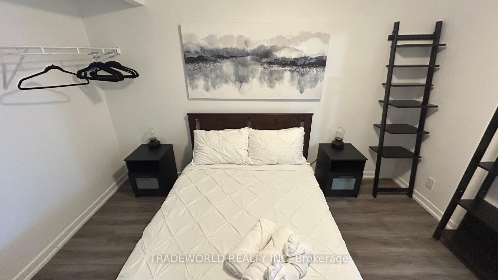 Photo 21 of Unit Ph7, 10 Willison Square, Toronto, Kensington-Chinatown — HOMEH