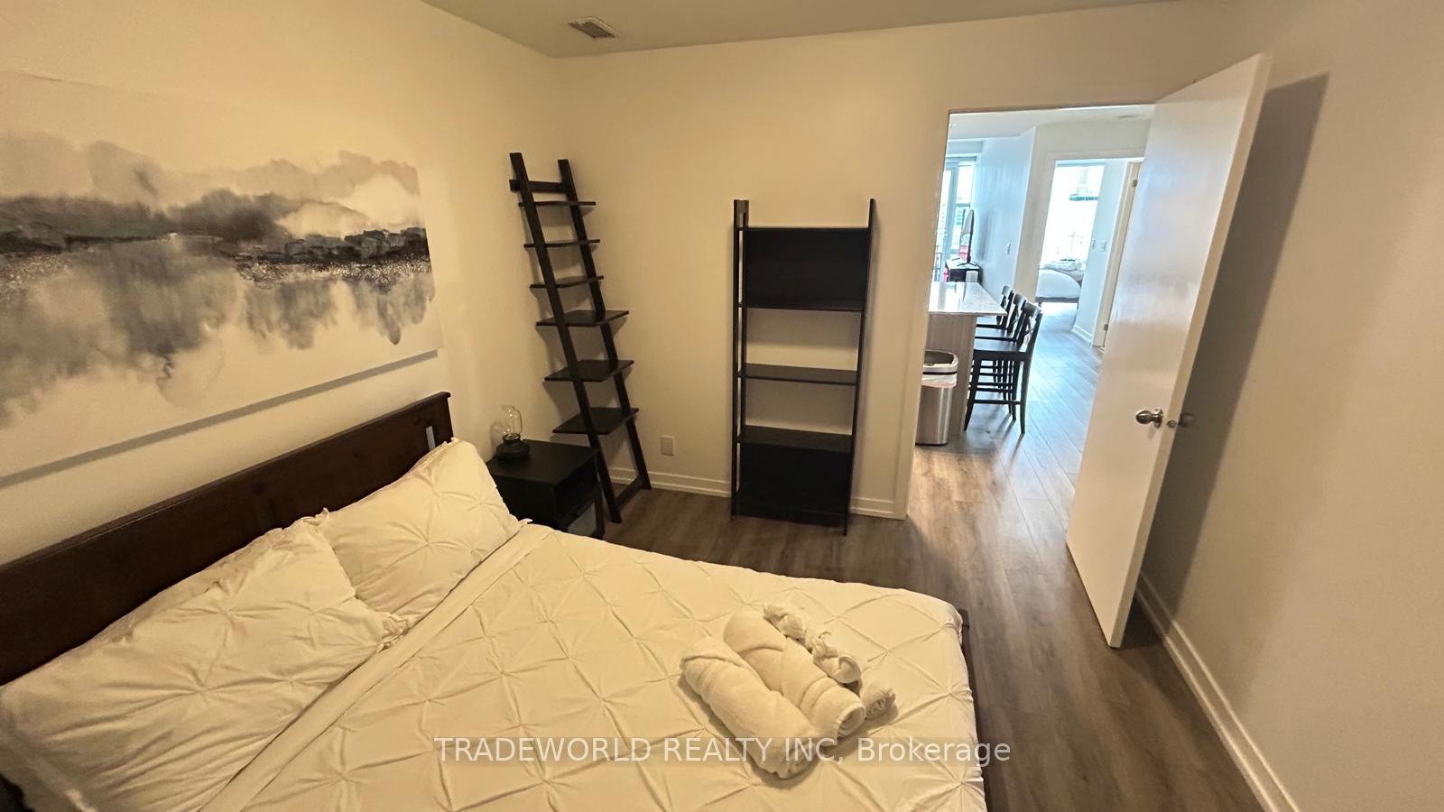 Photo 22 of Unit Ph7, 10 Willison Square, Toronto, Kensington-Chinatown — HOMEH