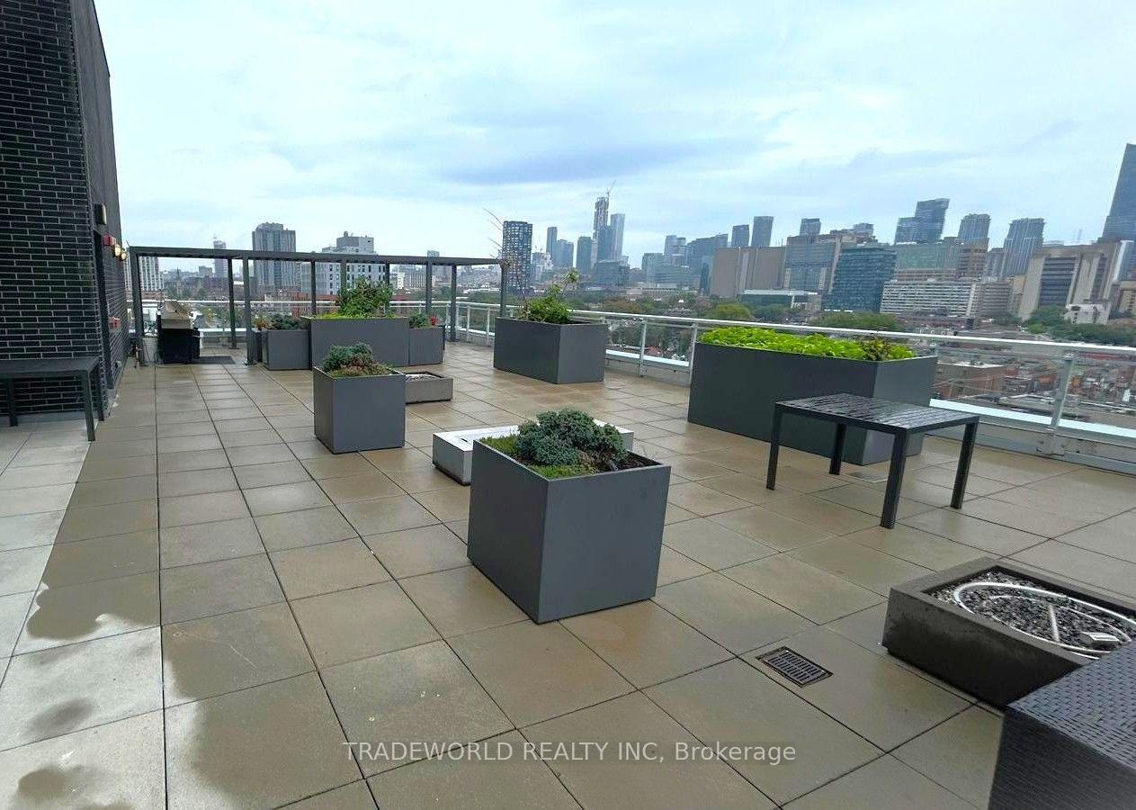 Photo 37 of Unit Ph7, 10 Willison Square, Toronto, Kensington-Chinatown — HOMEH