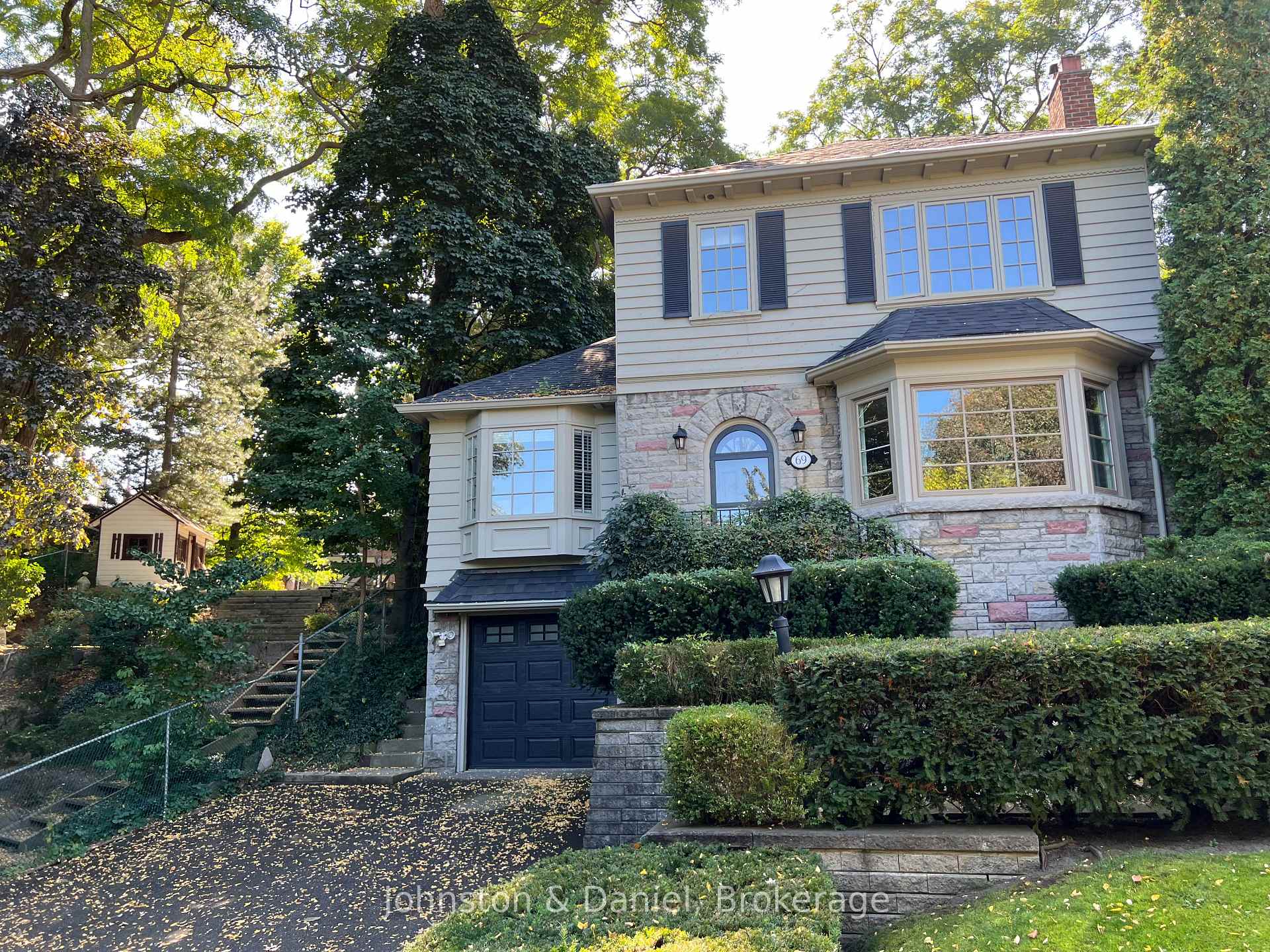 Photo 2 of 69 Strathgowan Avenue, Toronto, Lawrence Park South — HOMEH