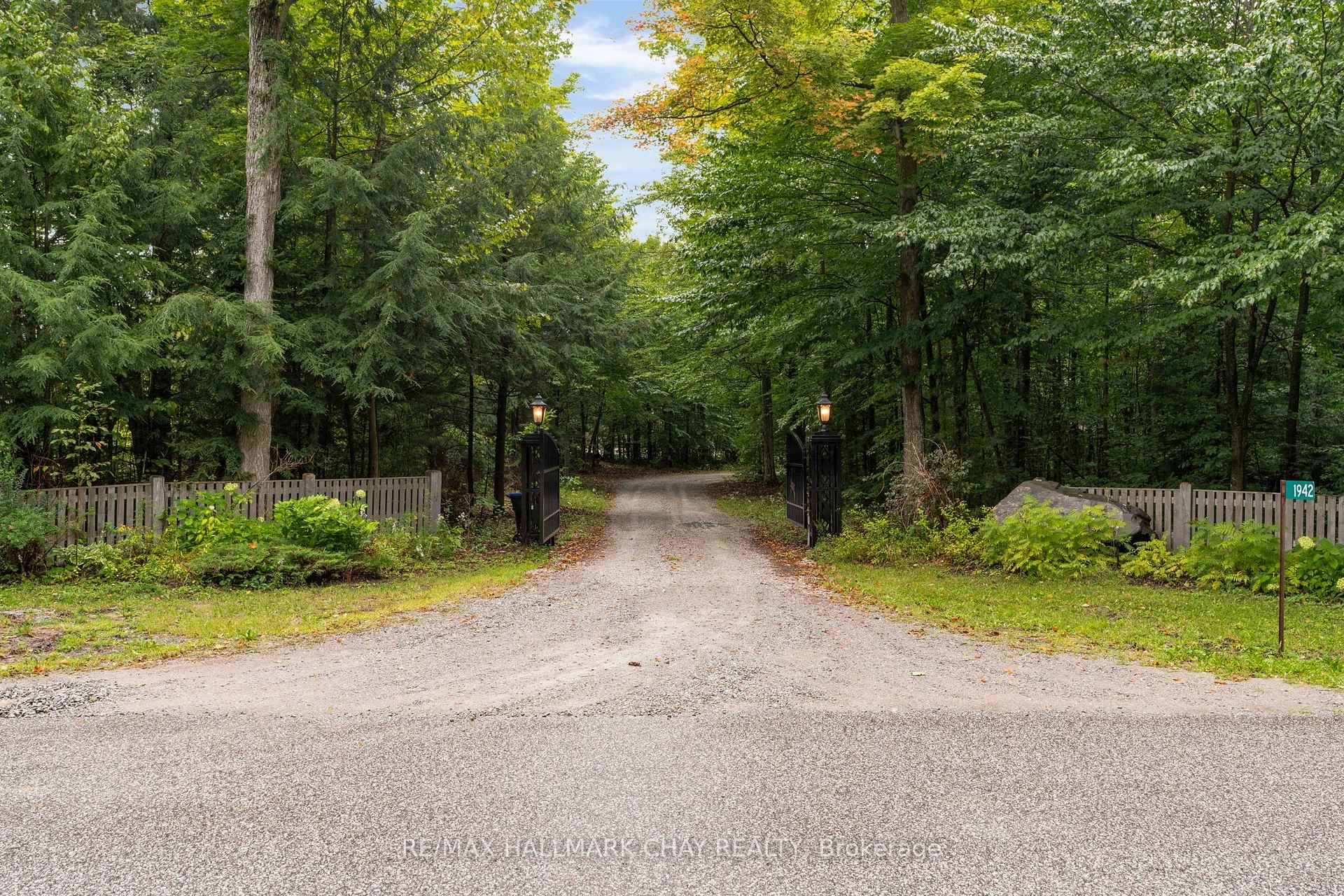 Photo 44 of 1942 Ingram Road, Oro-Medonte, Rural Oro-Medonte — HOMEH