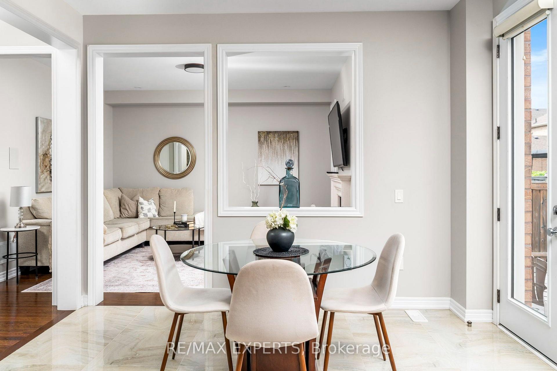 Photo 11 of 22 Garyscholl Road, Vaughan, Vellore Village — HOMEH