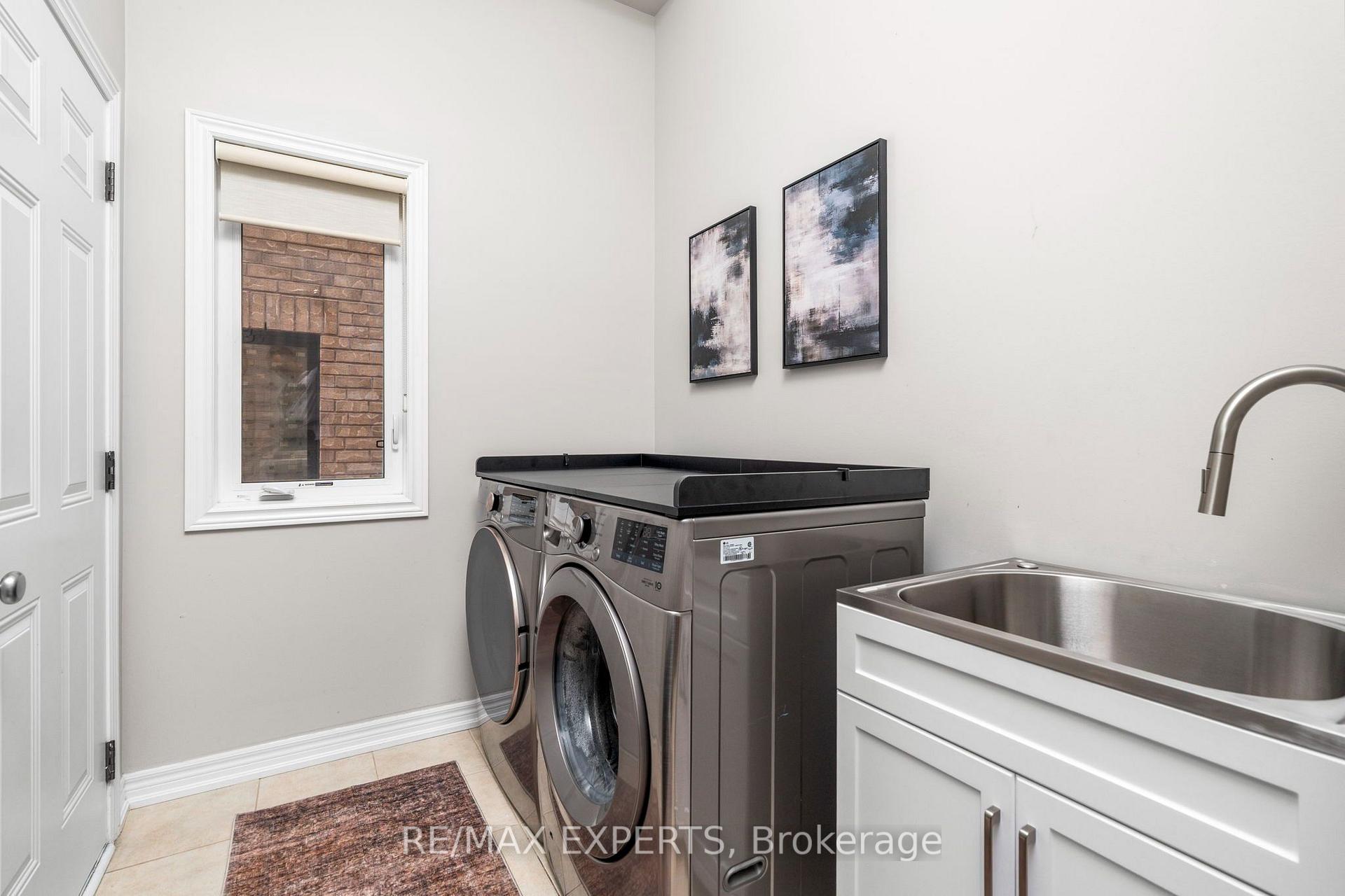 Photo 19 of 22 Garyscholl Road, Vaughan, Vellore Village — HOMEH