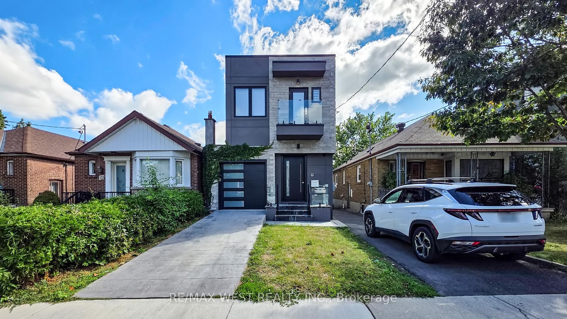 Photo 3 of 133 Times Road, North York, Briar Hill-Belgravia — HOMEH