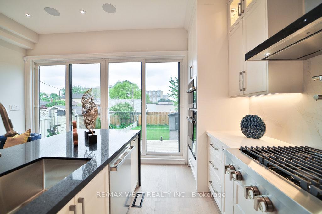 Photo 13 of 133 Times Road, North York, Briar Hill-Belgravia — HOMEH