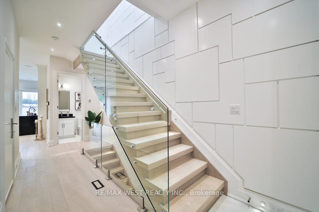 Photo 19 of 133 Times Road, North York, Briar Hill-Belgravia — HOMEH