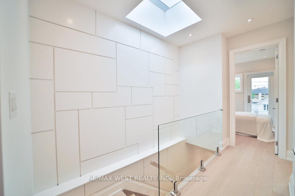 Photo 20 of 133 Times Road, North York, Briar Hill-Belgravia — HOMEH