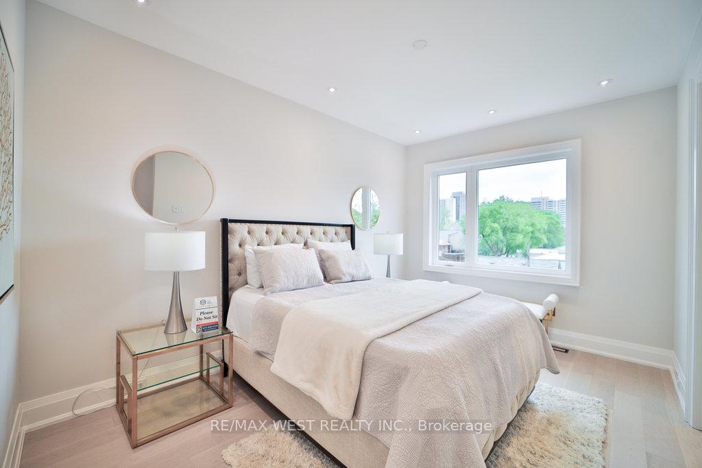 Photo 21 of 133 Times Road, North York, Briar Hill-Belgravia — HOMEH