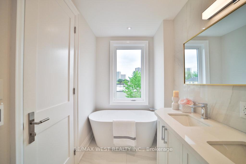 Photo 23 of 133 Times Road, North York, Briar Hill-Belgravia — HOMEH