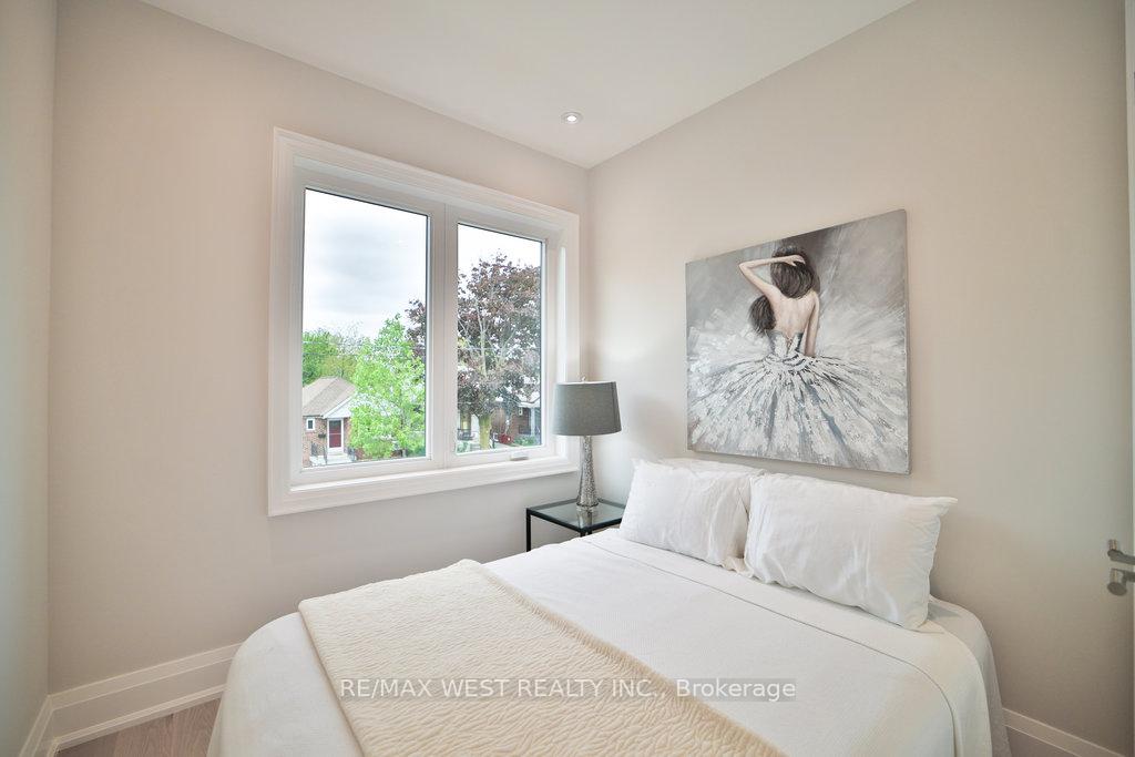 Photo 26 of 133 Times Road, North York, Briar Hill-Belgravia — HOMEH