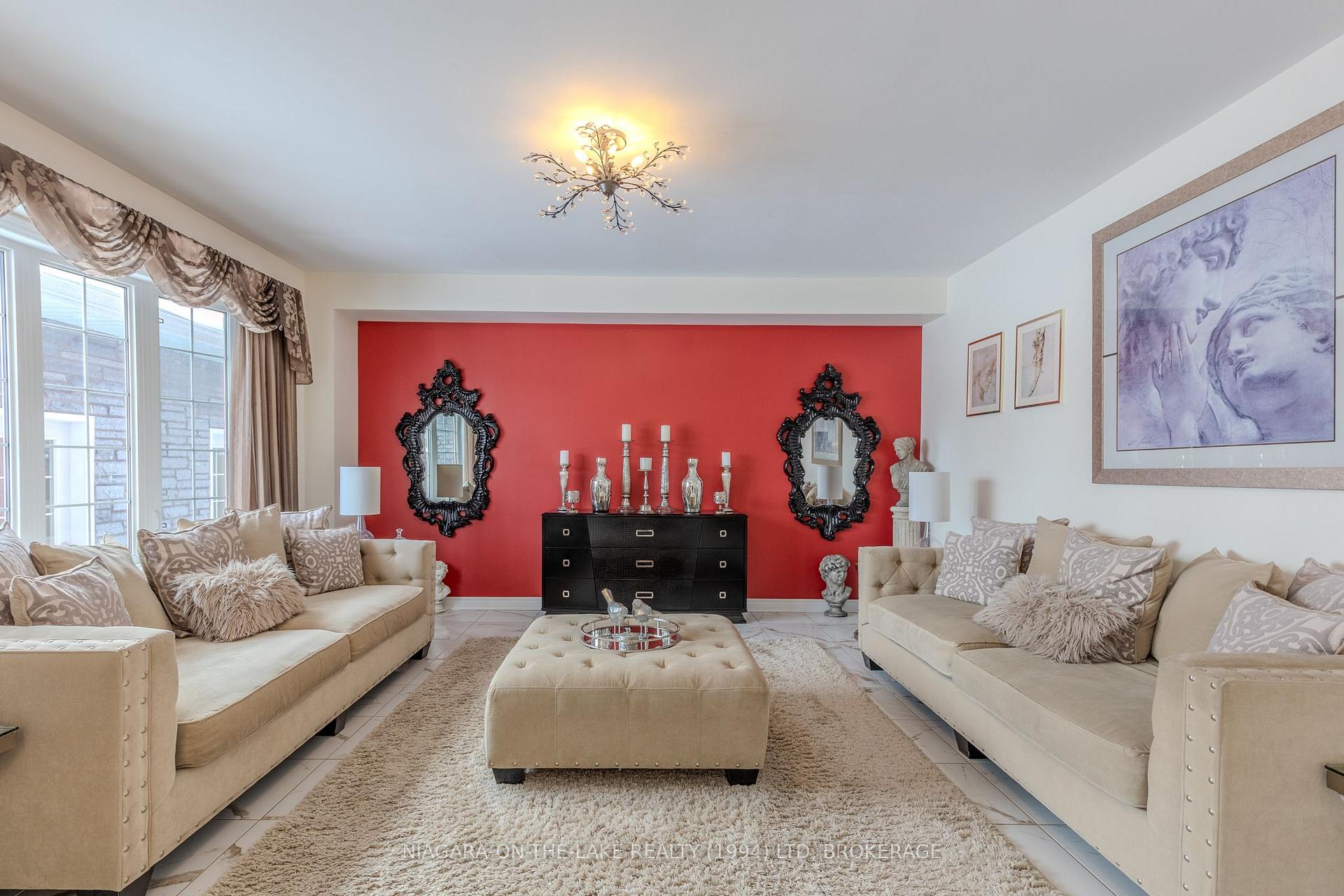 Photo 12 of 218 Wright Crescent Wright Crescent, Niagara-on-the-Lake, Glendale — HOMEH