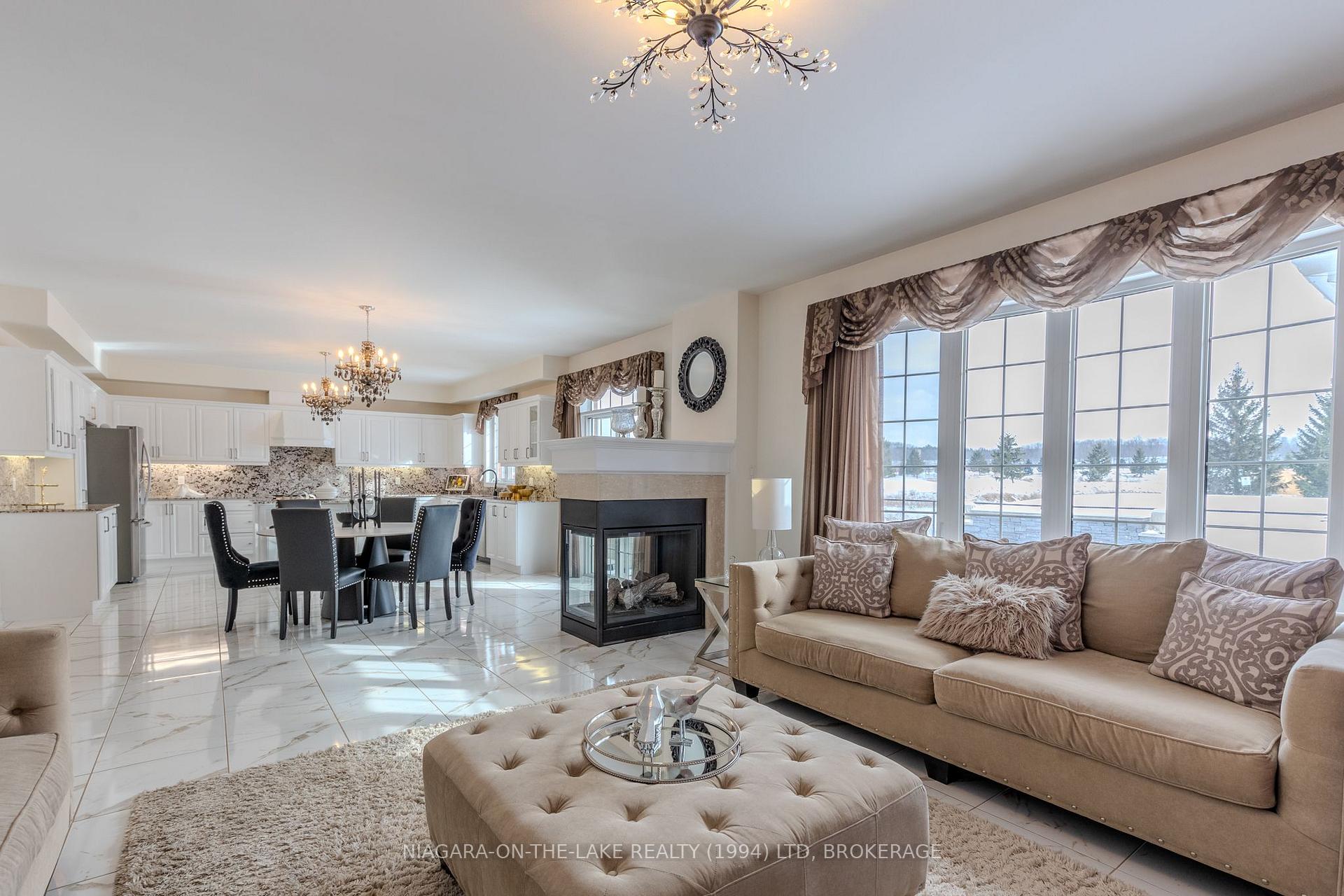 Photo 13 of 218 Wright Crescent Wright Crescent, Niagara-on-the-Lake, Glendale — HOMEH