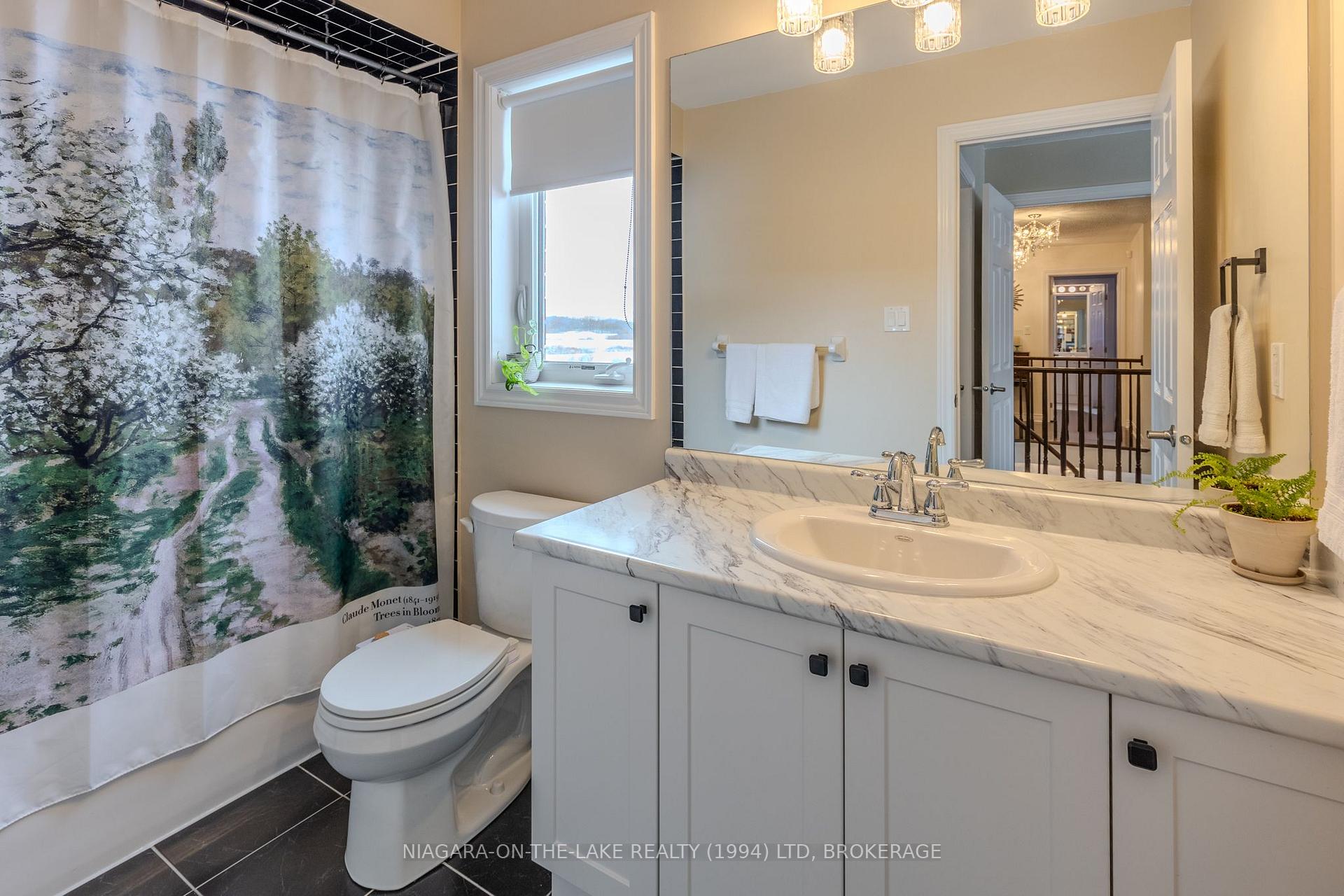 Photo 27 of 218 Wright Crescent Wright Crescent, Niagara-on-the-Lake, Glendale — HOMEH