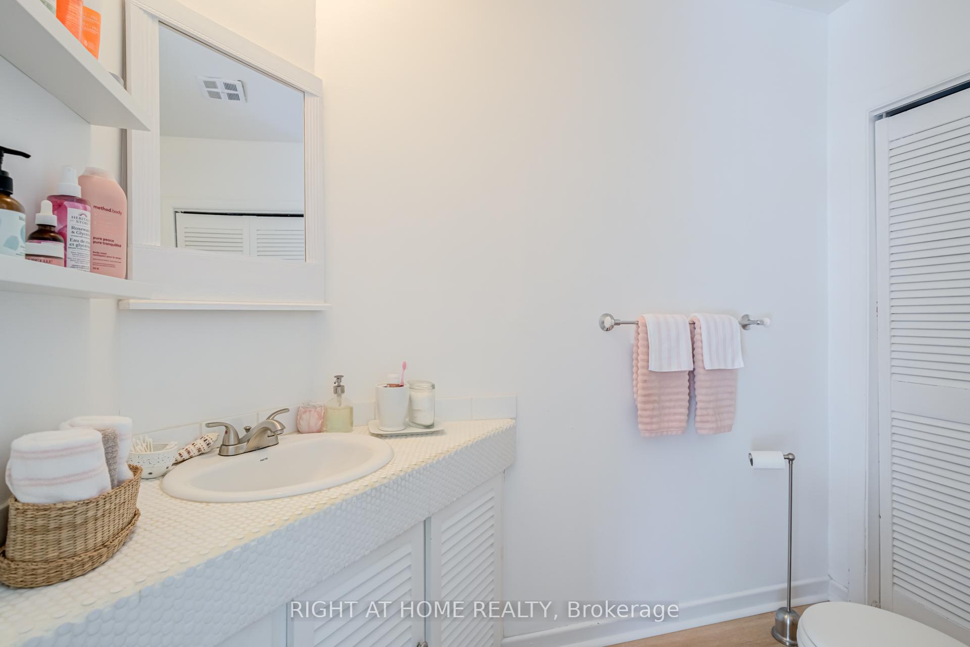 Photo 14 of 15 Wattie Road, Springwater, Midhurst — HOMEH