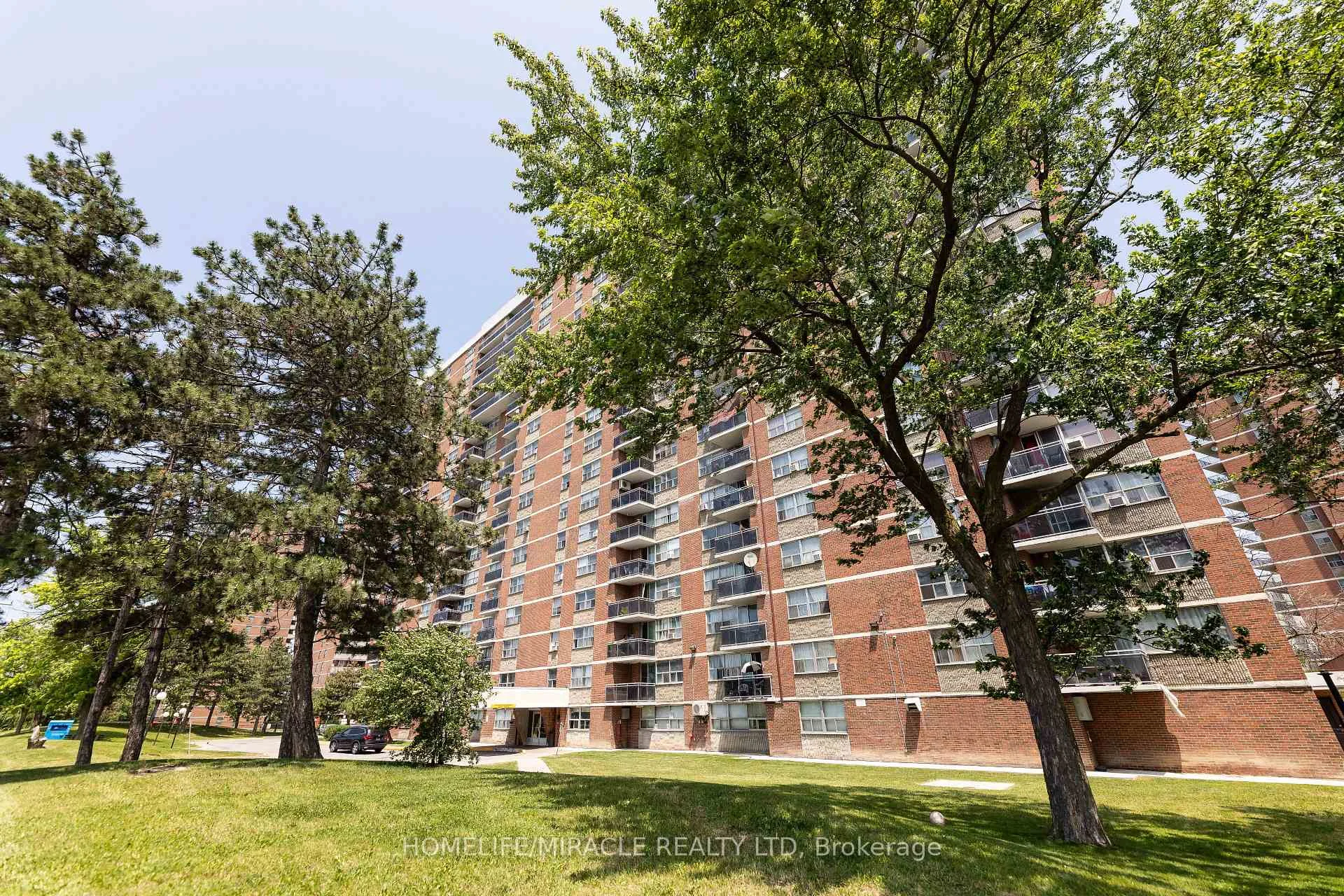 Photo 6 of Unit 1910, 2645 Kipling Avenue, Etobicoke, Mount Olive-Silverstone-Jamestown — HOMEH