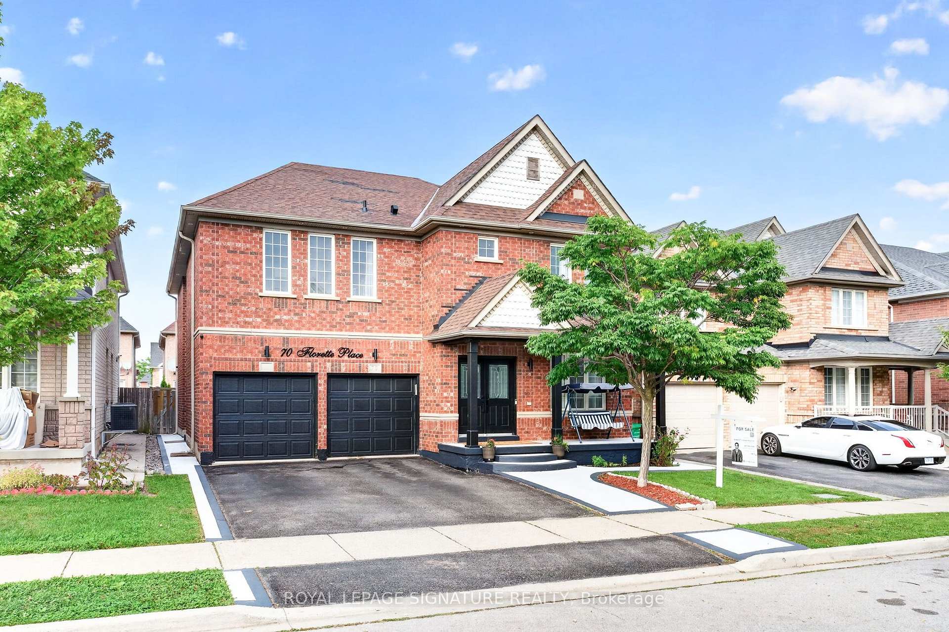 Photo 2 of 70 Florette Place, Brampton, Fletcher's Meadow — HOMEH