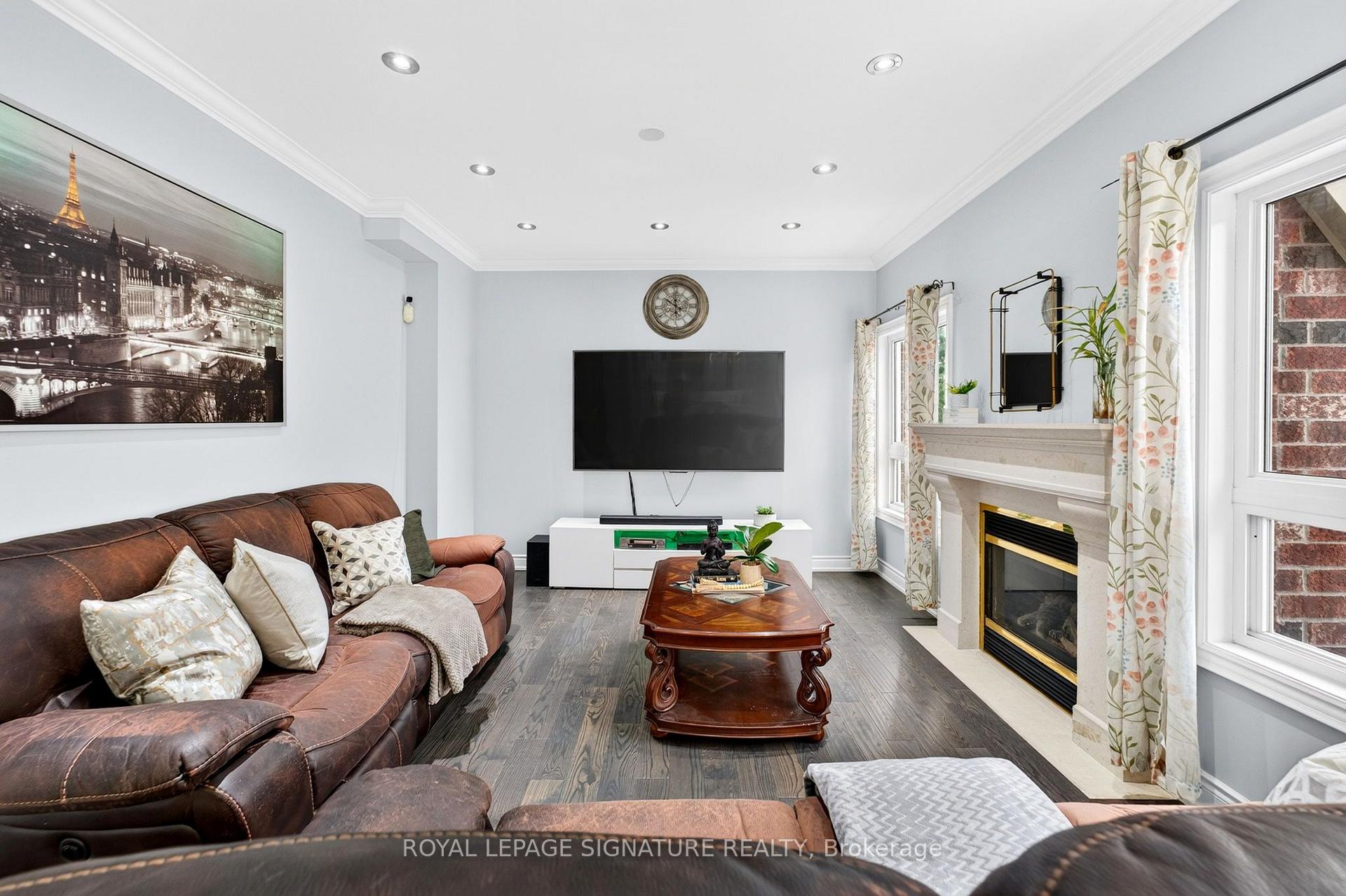 Photo 11 of 70 Florette Place, Brampton, Fletcher's Meadow — HOMEH