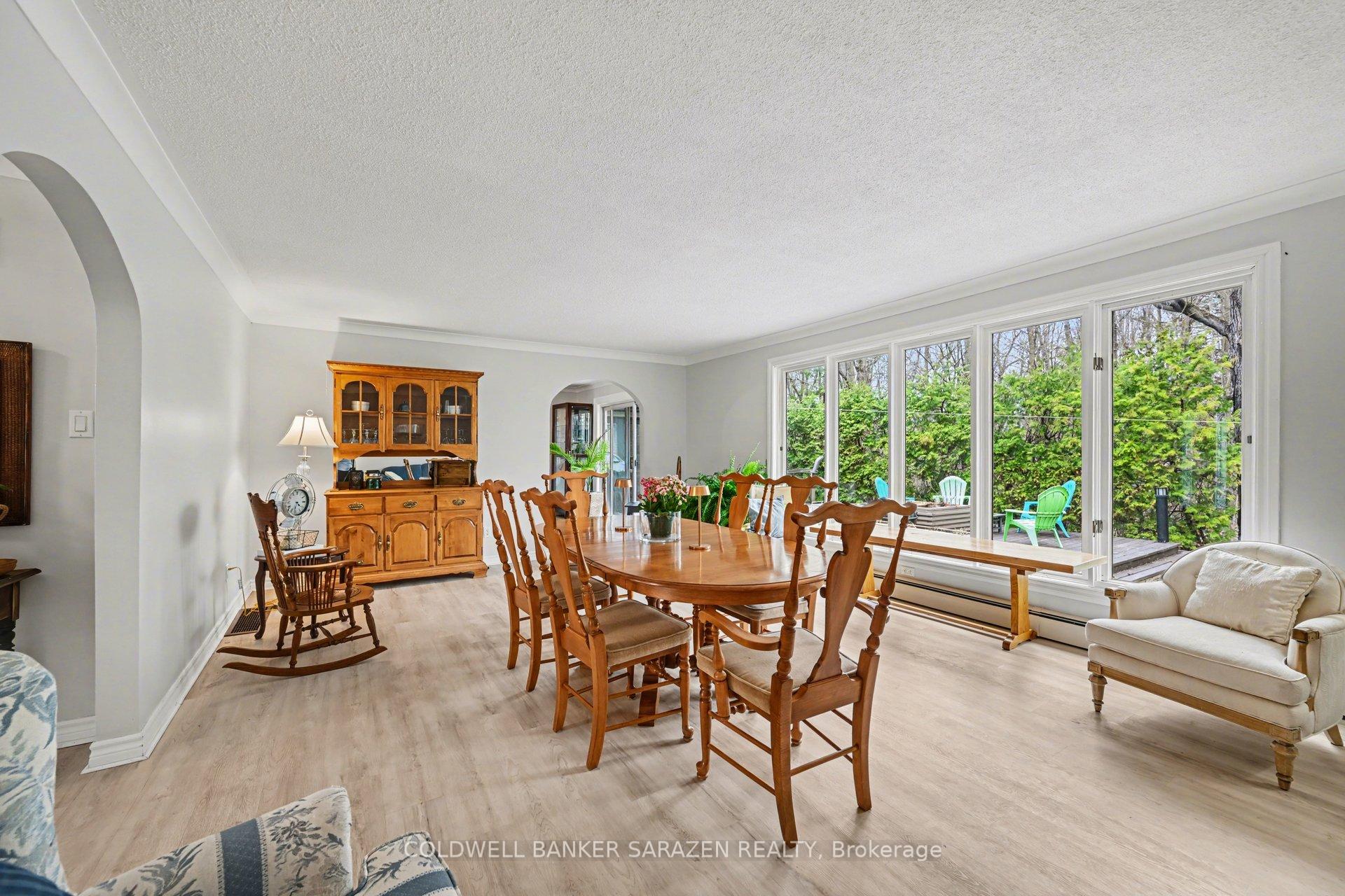 Photo 11 of 31 Daniel Street S, Arnprior, Arnprior — HOMEH