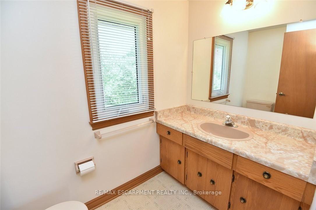 Photo 36 of 2407 Caistor Centre Road, West Lincoln, West Lincoln — HOMEH
