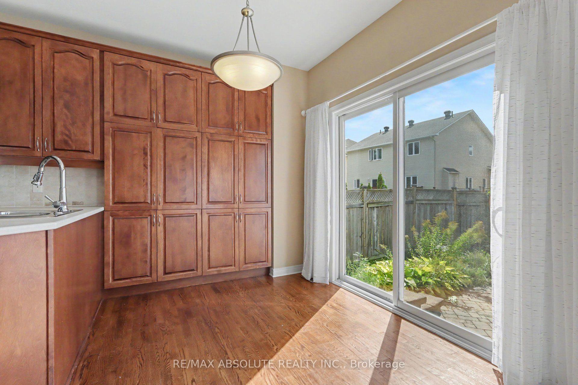 Photo 11 of 113 Sirocco Crescent, Ottawa, Stittsville (North) — HOMEH