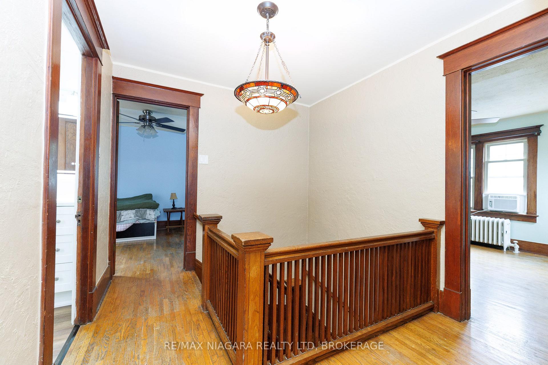 Photo 13 of 4864 Simcoe Street, Niagara Falls, Downtown — HOMEH