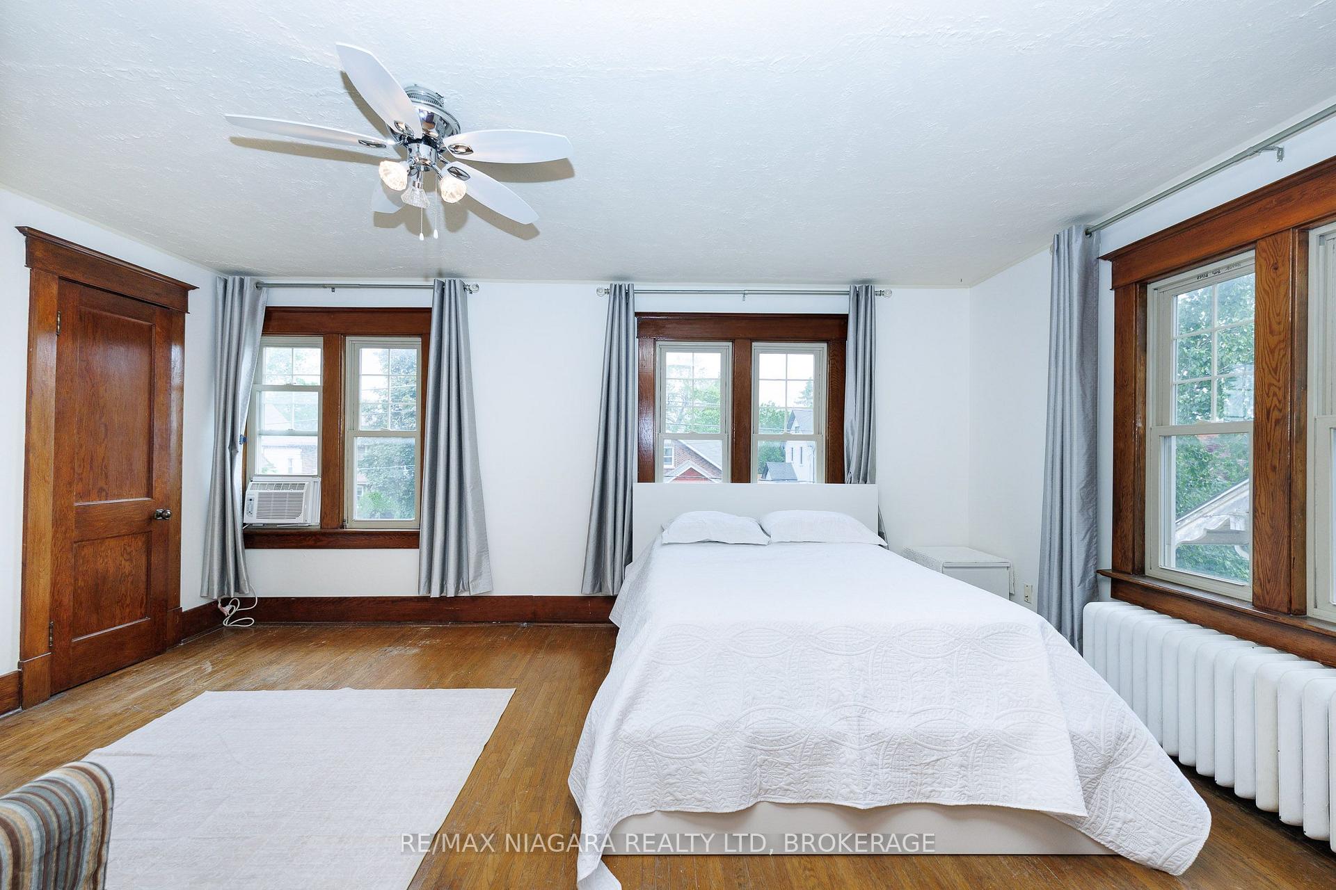 Photo 17 of 4864 Simcoe Street, Niagara Falls, Downtown — HOMEH