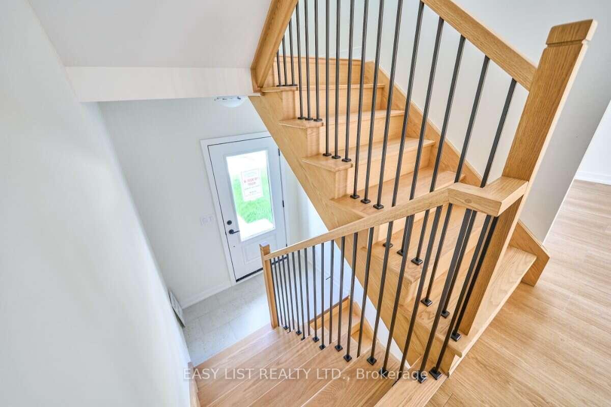 Photo 12 of 22 Nady Lane, Clarington, Newcastle — HOMEH
